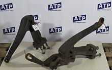 Кронштейн кабины передний правый MB MP3 б/у A9303171301