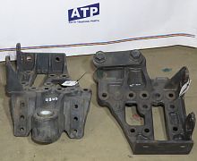 Кронштейн рессоры передней левой MB MP4 A9603224803